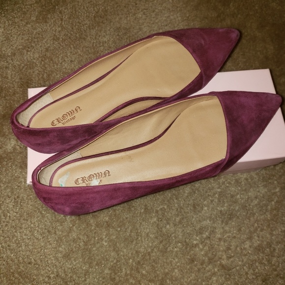 Flat shoes - Picture 1 of 2